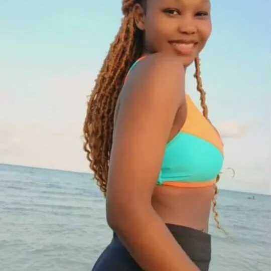 Iyannaamor — FansOnlyX creator profile