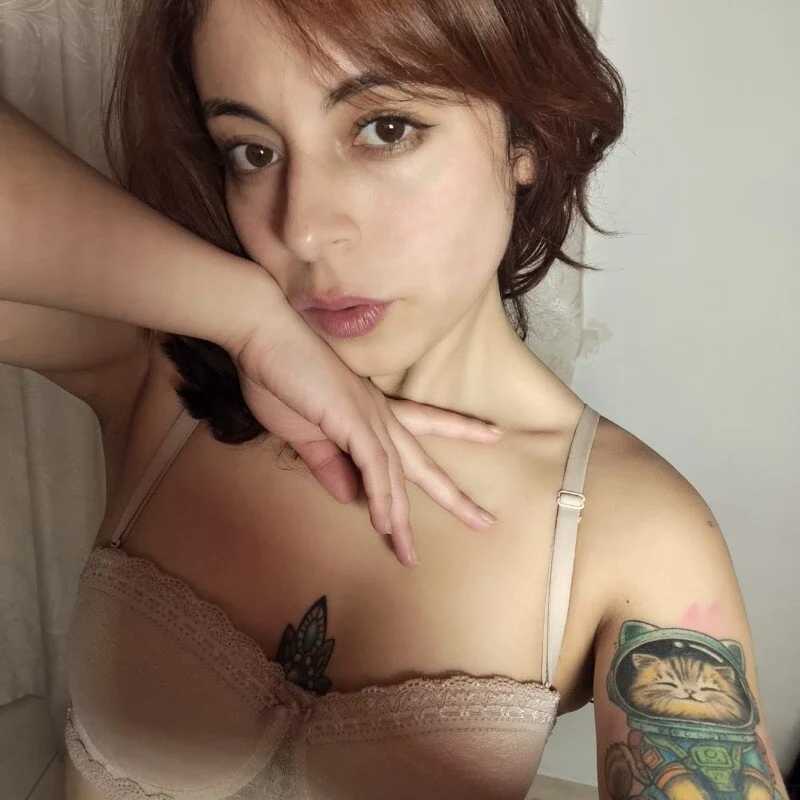 IrisArellano_ — FansOnlyX creator profile
