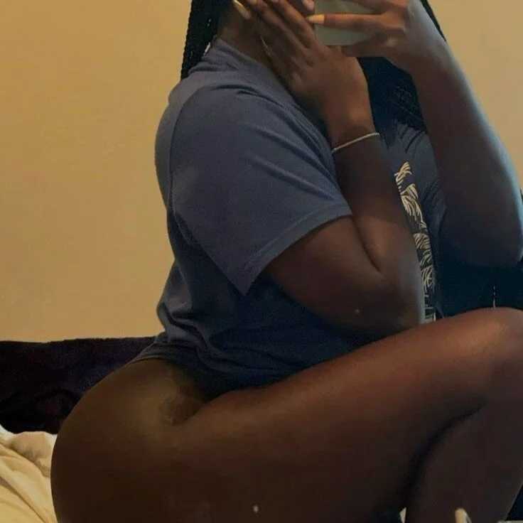 Curvycocoa_ — FansOnlyX creator profile