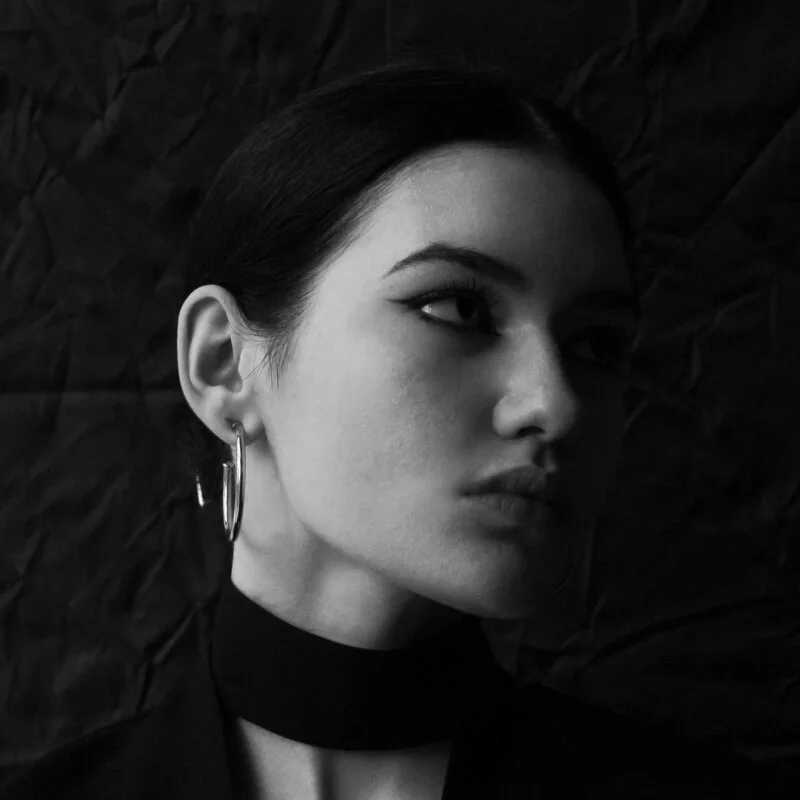 Aveloria_ — FansOnlyX creator profile