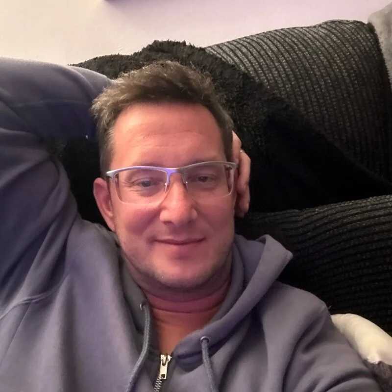 LovelyUkas — FansOnlyX creator profile