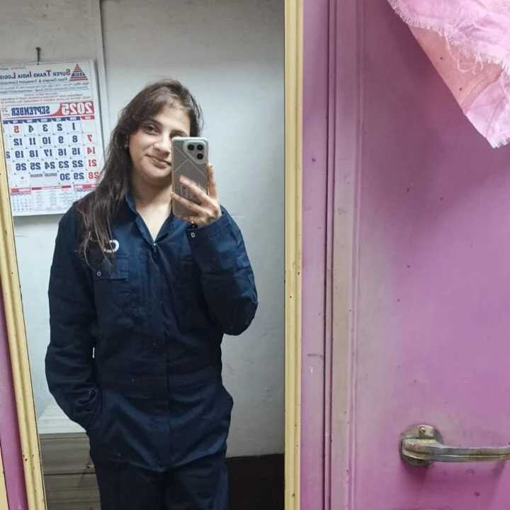 Yourasmita — FansOnlyX creator profile
