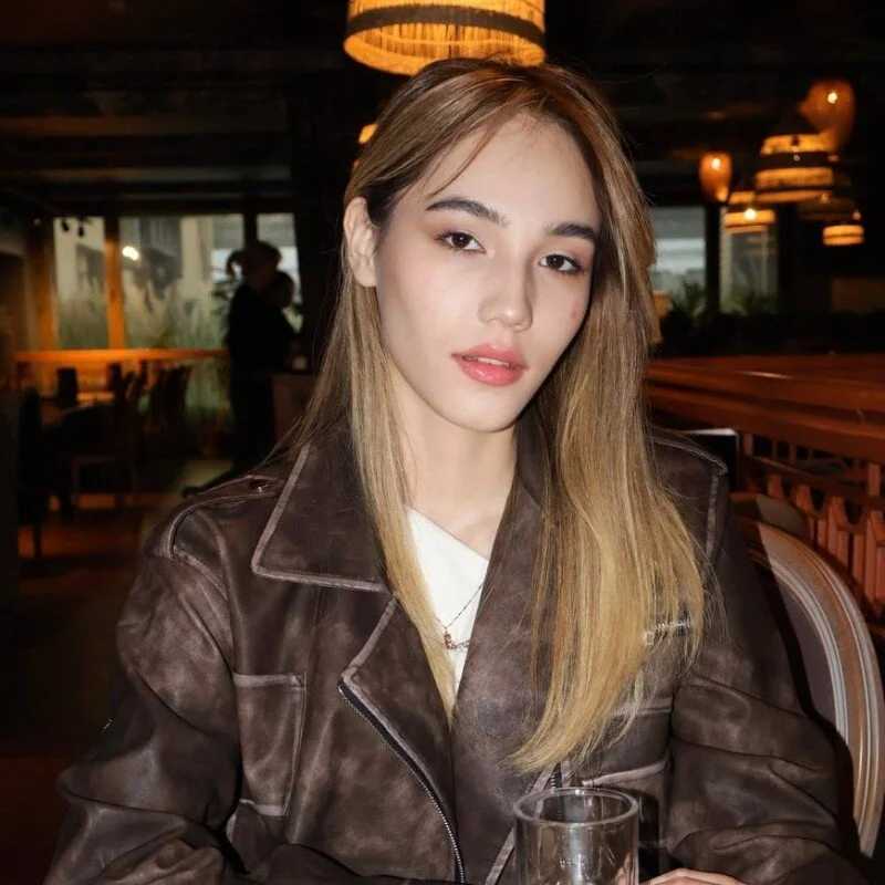LilCatalia — FansOnlyX creator profile