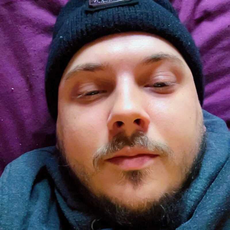 XXKieran — FansOnlyX creator profile