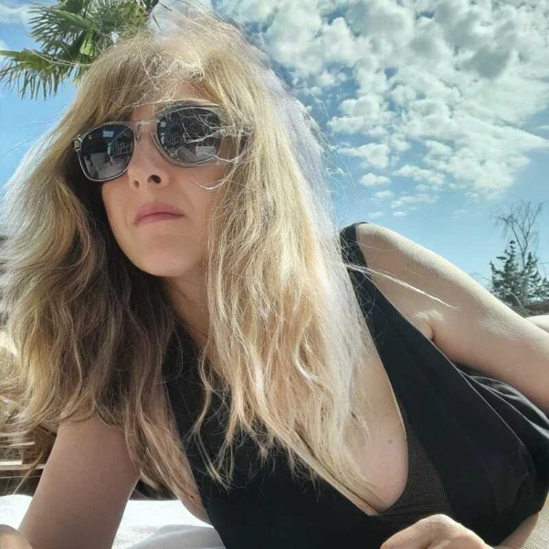 LadyAmber — FansOnlyX creator profile