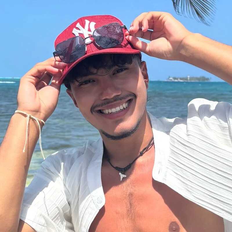 kai_storn — FansOnlyX creator profile
