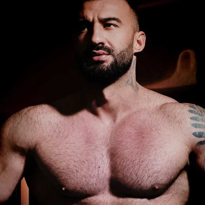 MuscleJohn — FansOnlyX creator profile