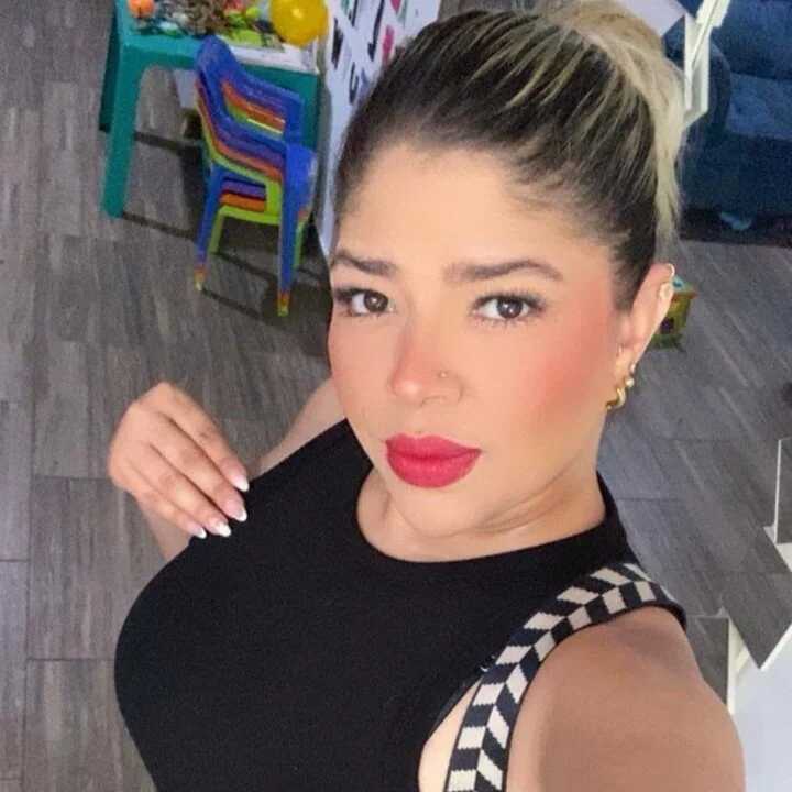 charlottte_rosse — FansOnlyX creator profile