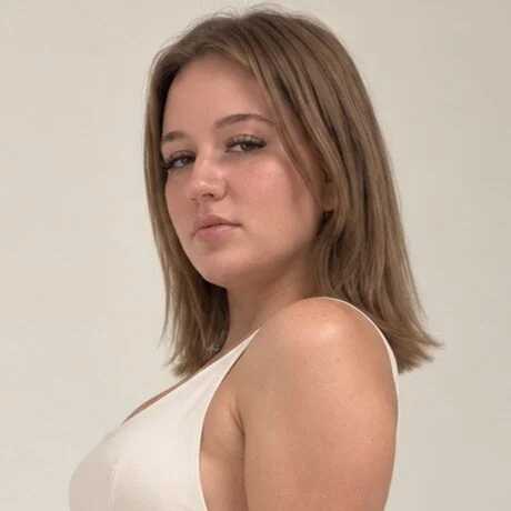 Lola_Blush — FansOnlyX creator profile