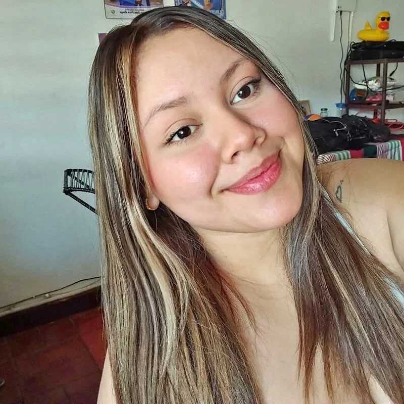 LeaSexxy — FansOnlyX creator profile