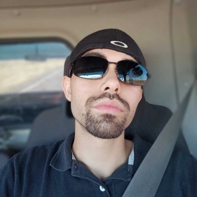 Maik_flaco — FansOnlyX creator profile