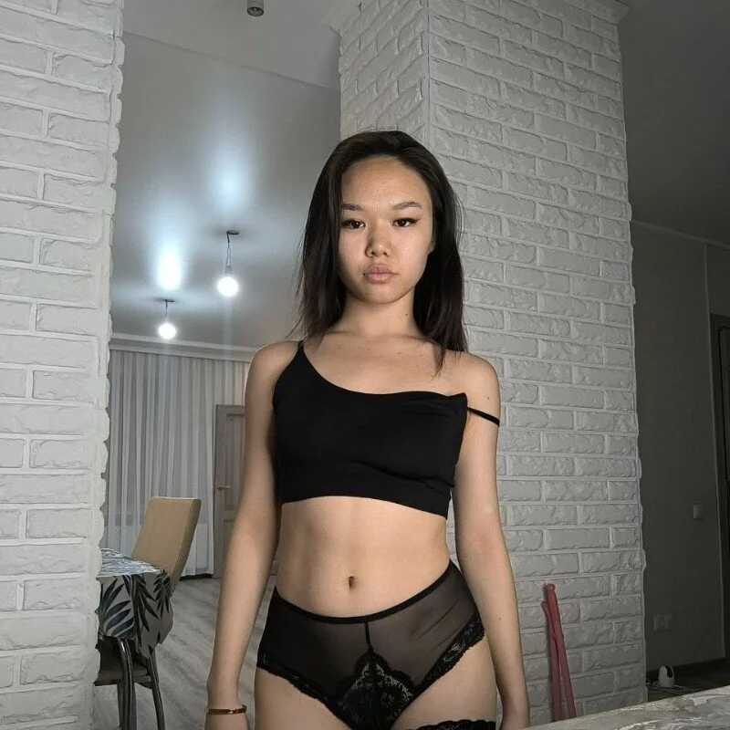 Petitekaya — FansOnlyX creator profile