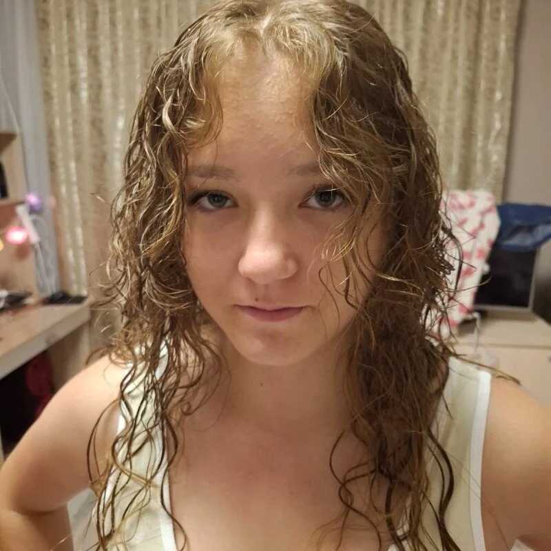 ElviraCarlisle — FansOnlyX creator profile