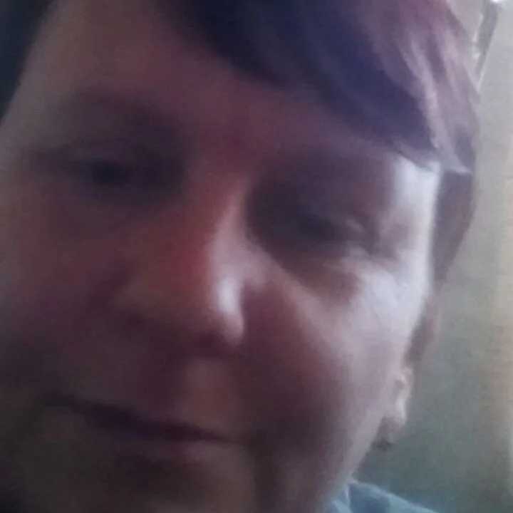 ArinaSky888 — FansOnlyX creator profile