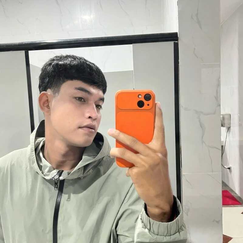 YourTan_skinboy — FansOnlyX creator profile