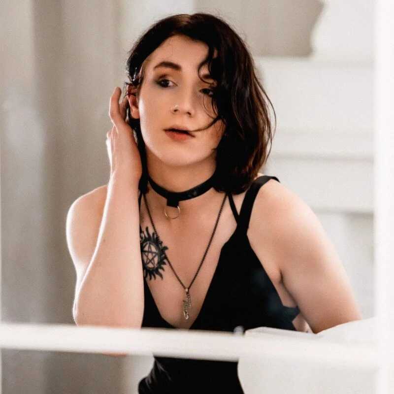 MickeQuinee — FansOnlyX creator profile