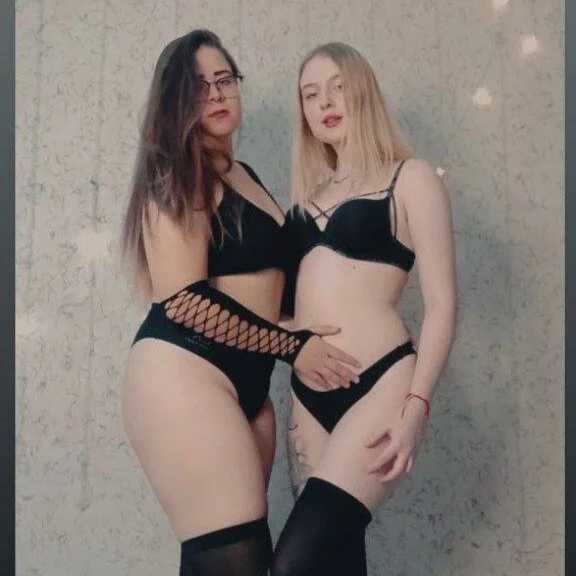 EvaAndLilith — FansOnlyX creator profile