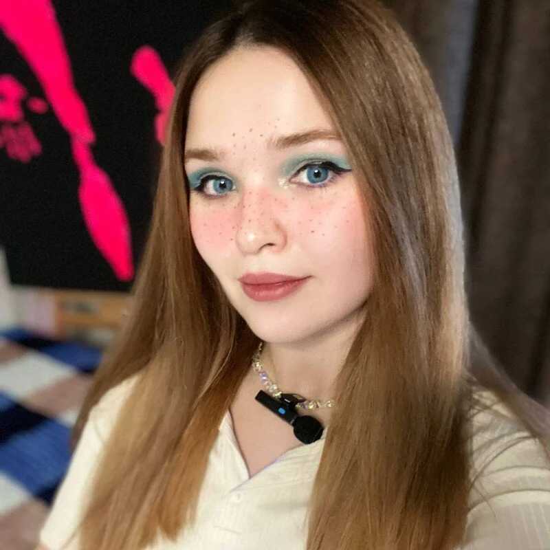StellaLure — FansOnlyX creator profile
