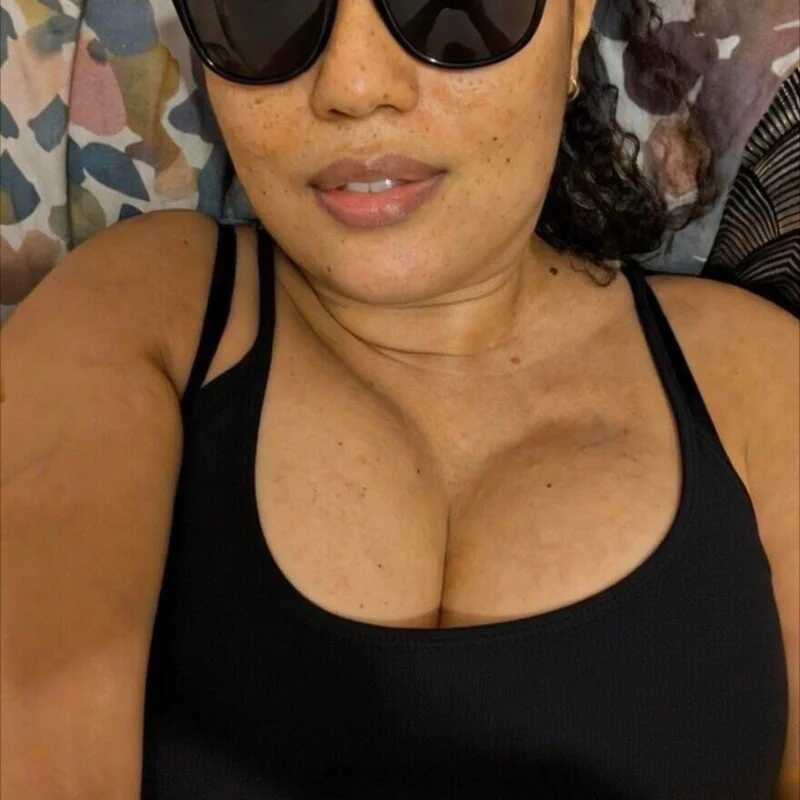 jolie_rose_ — FansOnlyX creator profile