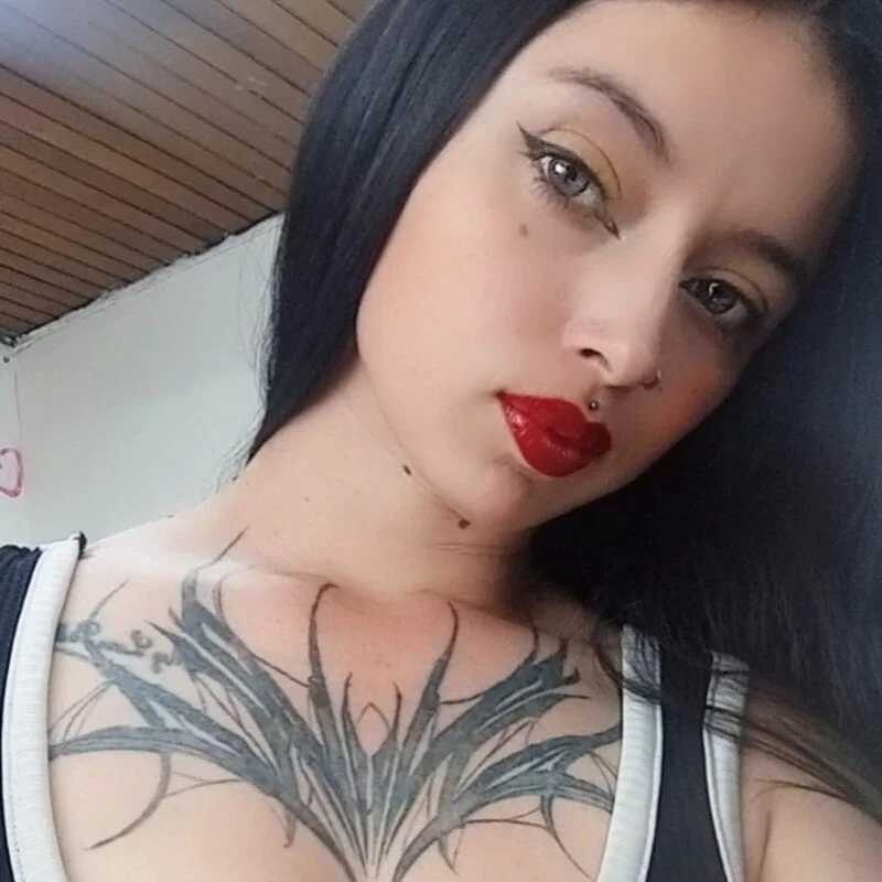 Lucia_evans22 — FansOnlyX creator profile