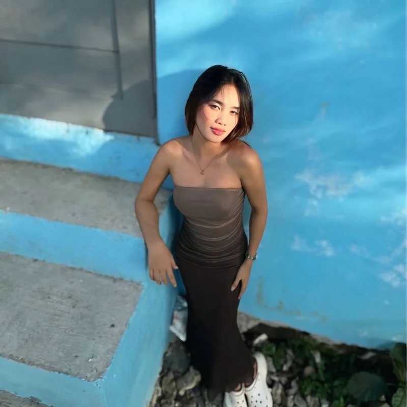 fuckdoll_amber — FansOnlyX creator profile