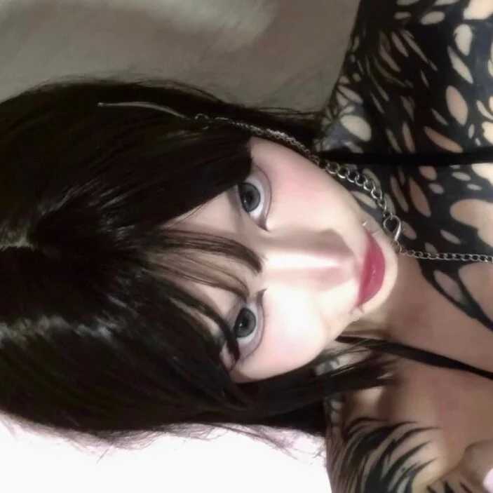 elledanielle — FansOnlyX creator profile