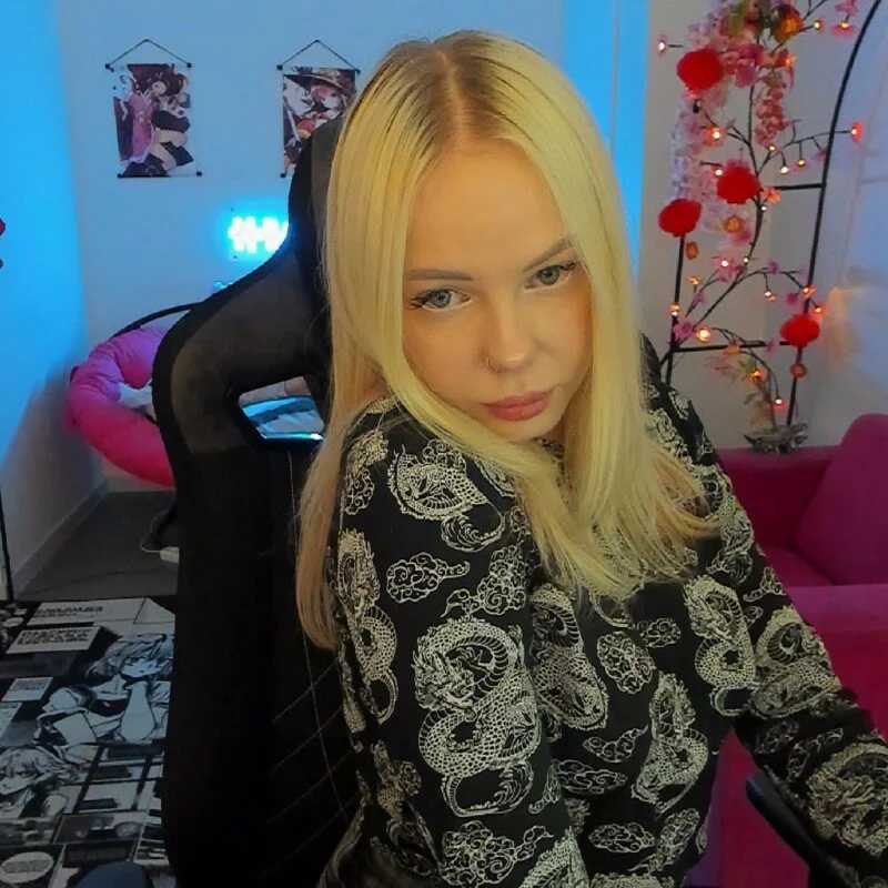ChloeReedds — FansOnlyX creator profile