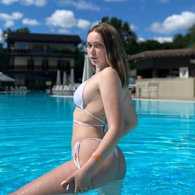 MelanieCuty — FansOnlyX creator profile