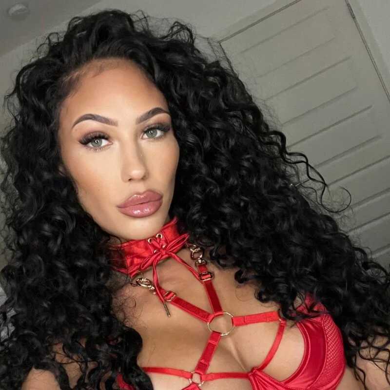 Valentinaluxbaby — FansOnlyX creator profile