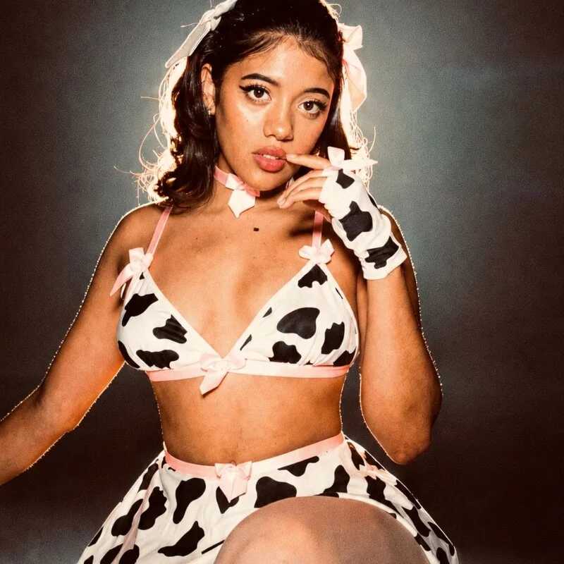 Isis_Valen — FansOnlyX creator profile
