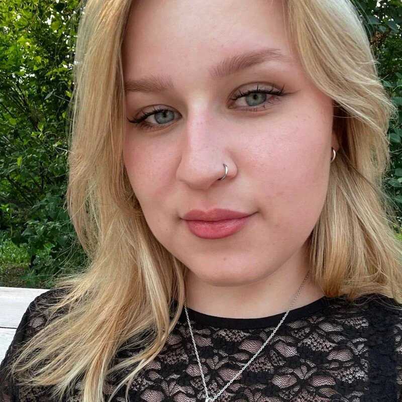 IvonneClaar — FansOnlyX creator profile