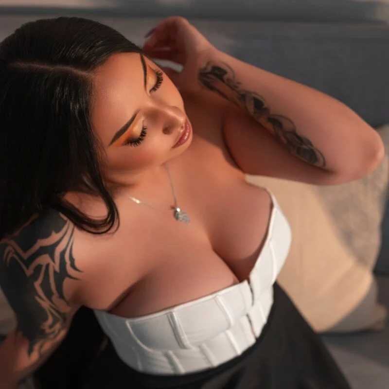 AbbyGarciaa — FansOnlyX creator profile