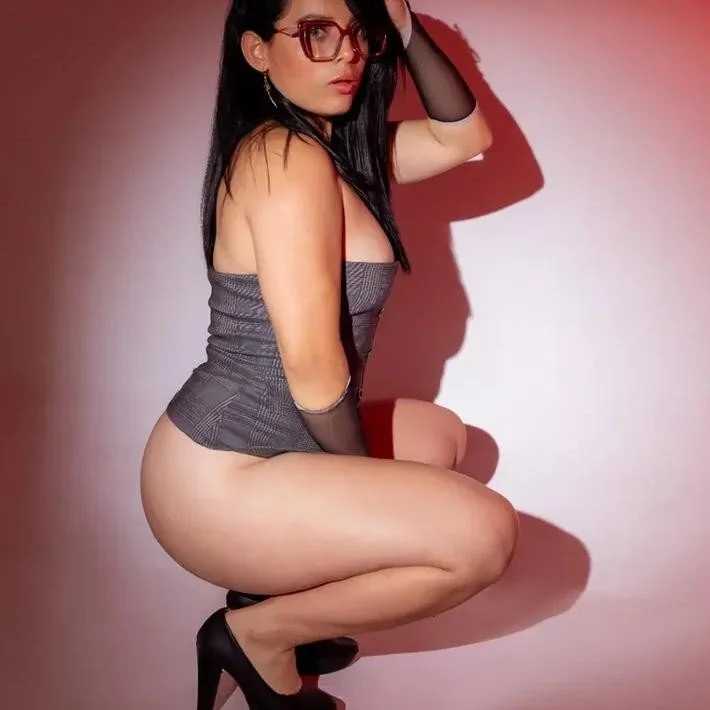 Martinarizzy — FansOnlyX creator profile
