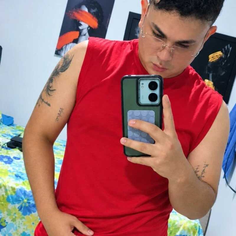 hotlatinboy26 — FansOnlyX creator profile