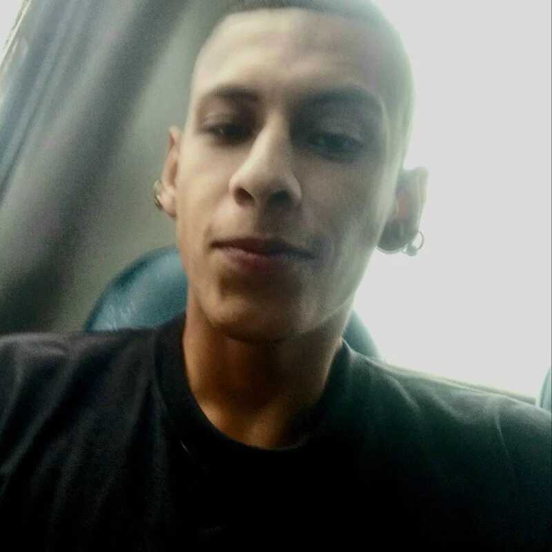 Yordiparra — FansOnlyX creator profile