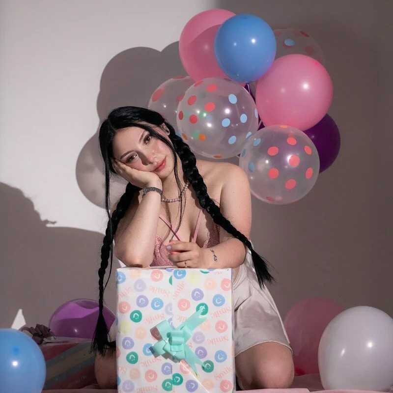 Amy_Bunnie_18 — FansOnlyX creator profile