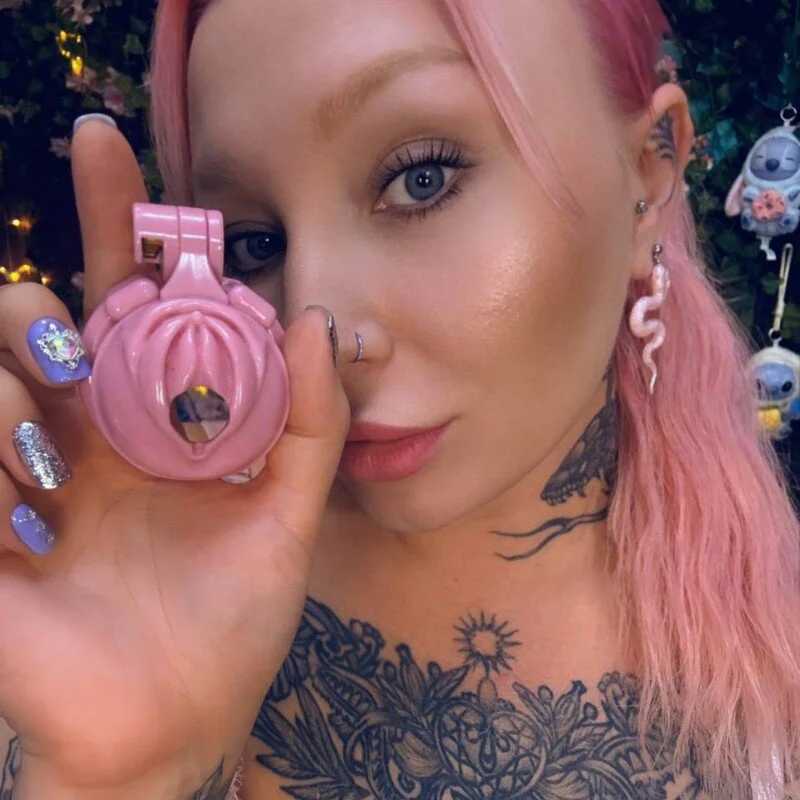 BlackedBarbie — FansOnlyX creator profile