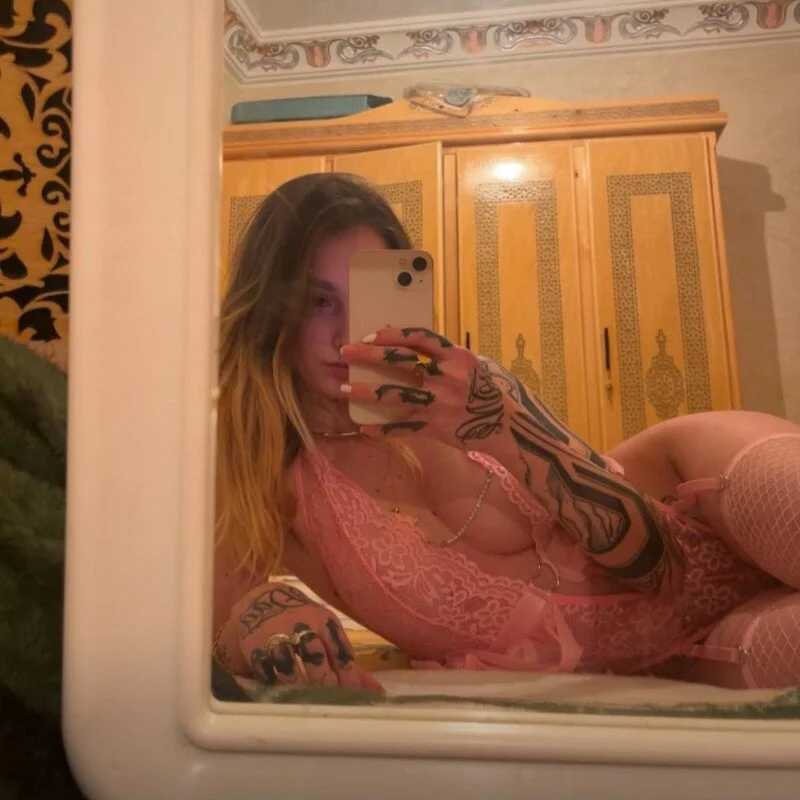 Vale_coppia69 — FansOnlyX creator profile