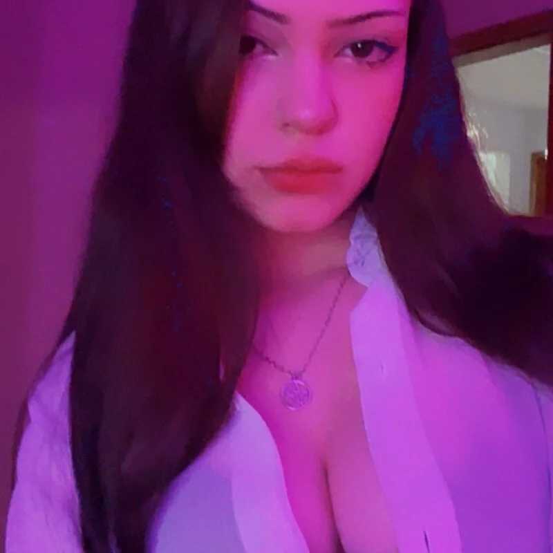 Miahtz — FansOnlyX creator profile
