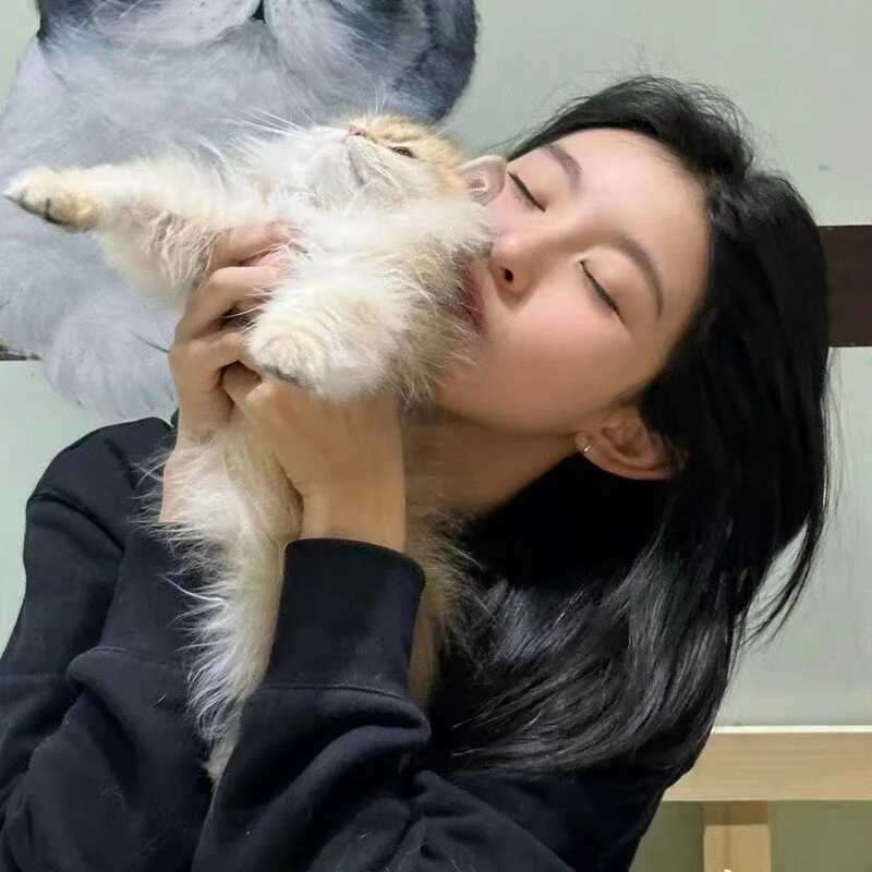 peachy_kiss — FansOnlyX creator profile