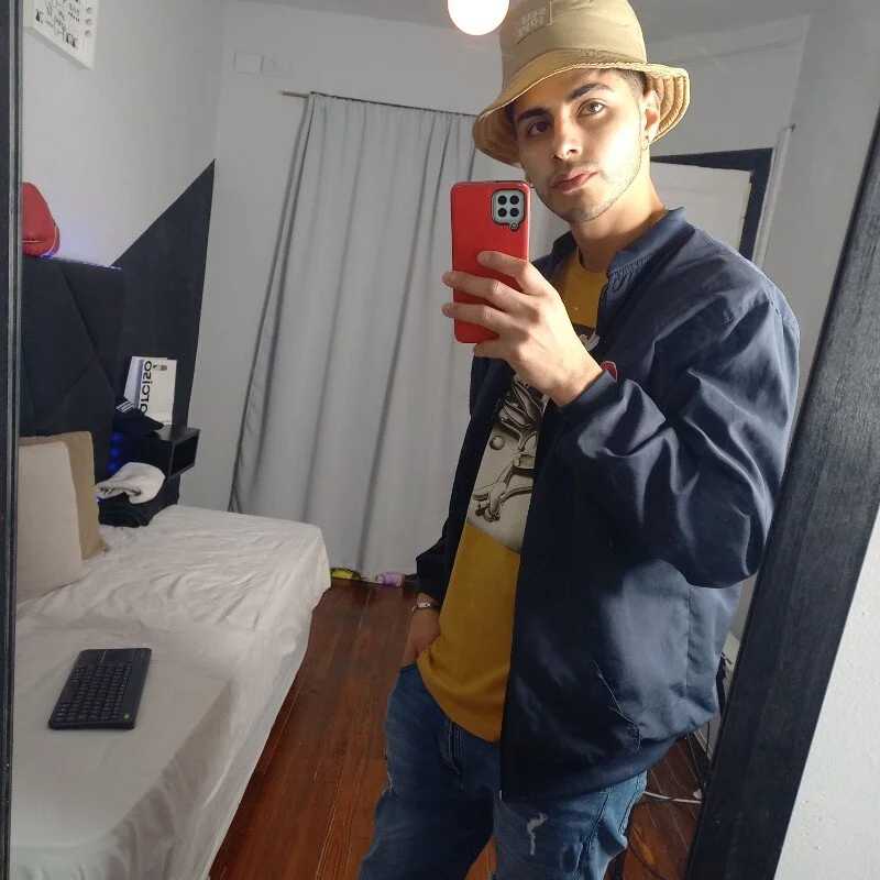 Aronfox23 — FansOnlyX creator profile