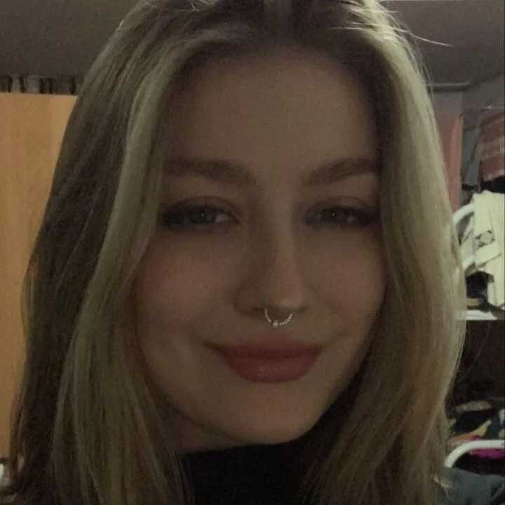 AlexandraWaegner — FansOnlyX creator profile