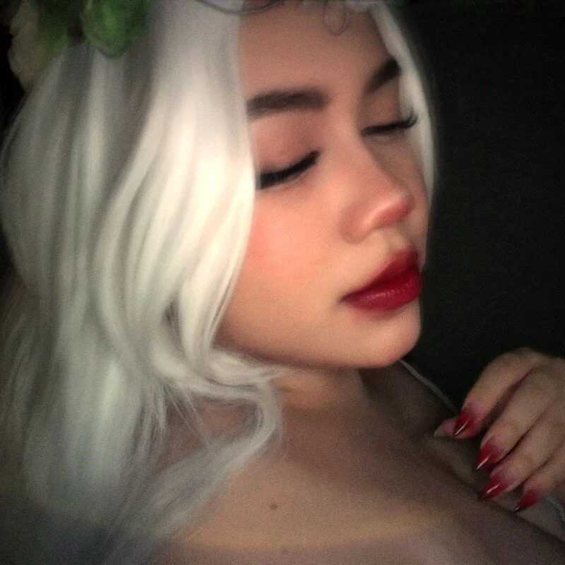 emma_smile — FansOnlyX creator profile