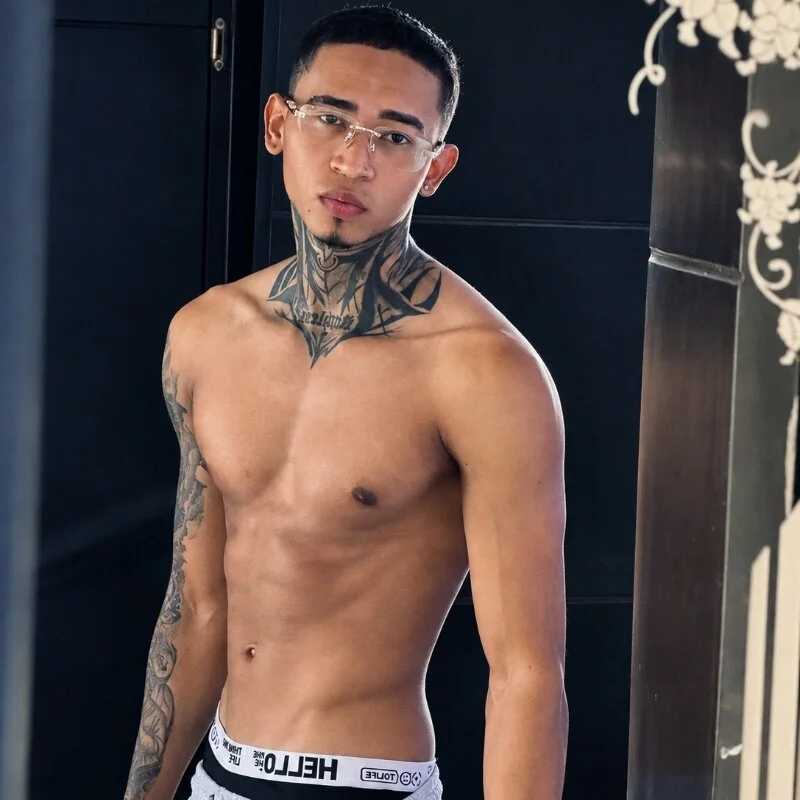 sexy_blacks_ — FansOnlyX creator profile
