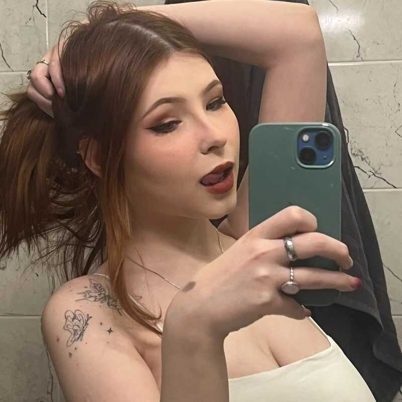 sophie_mooreee — FansOnlyX creator profile