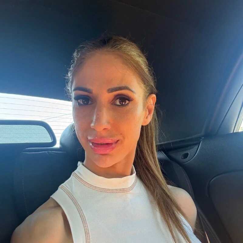 Miavixxxen — FansOnlyX creator profile
