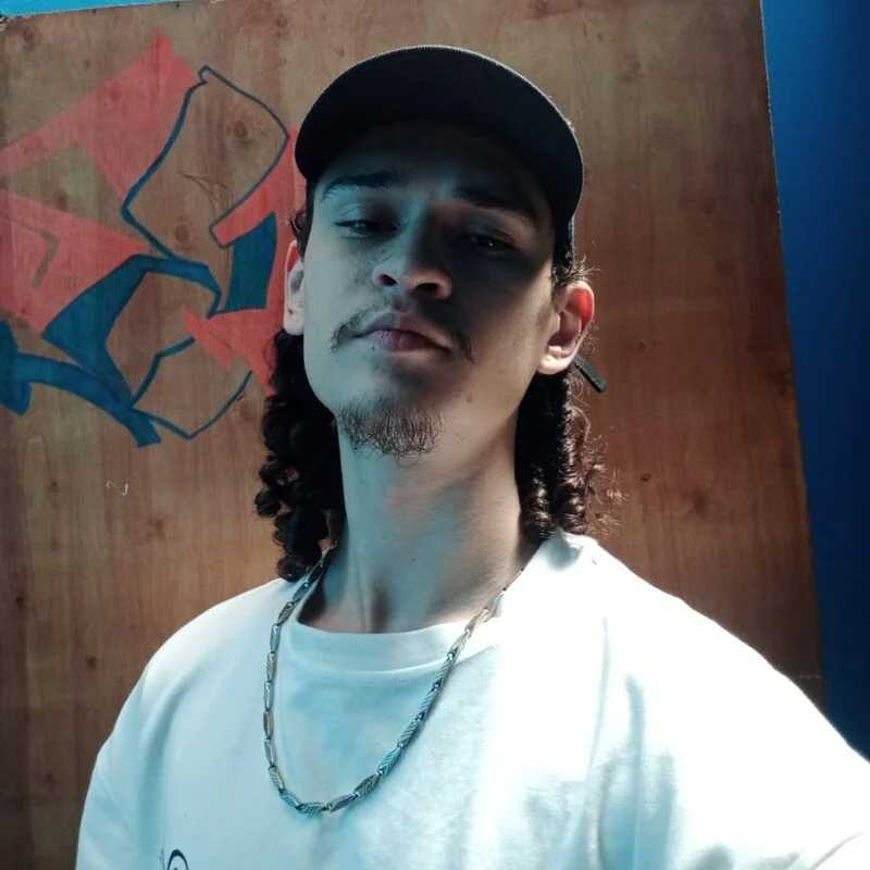 Royal_Y0ung — FansOnlyX creator profile