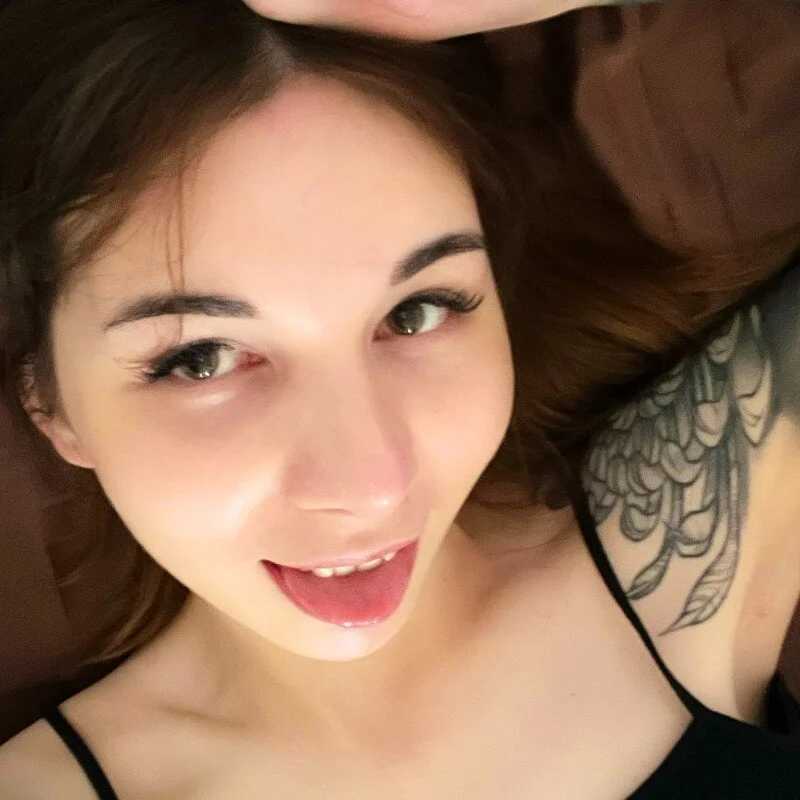 SunriseYuna — FansOnlyX creator profile