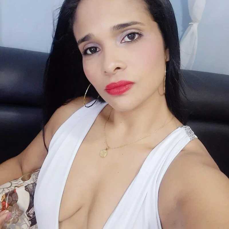 saraa_ramirez — FansOnlyX creator profile