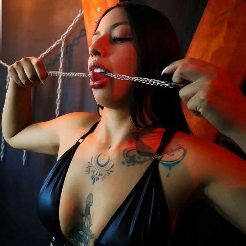 lilith_slave — FansOnlyX creator profile